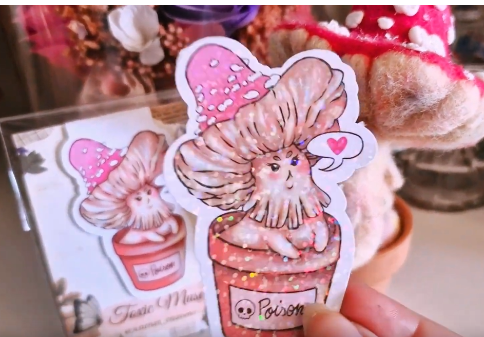 Pegatina Holográfica seta amanita venenosa kawaii con brillo mágico