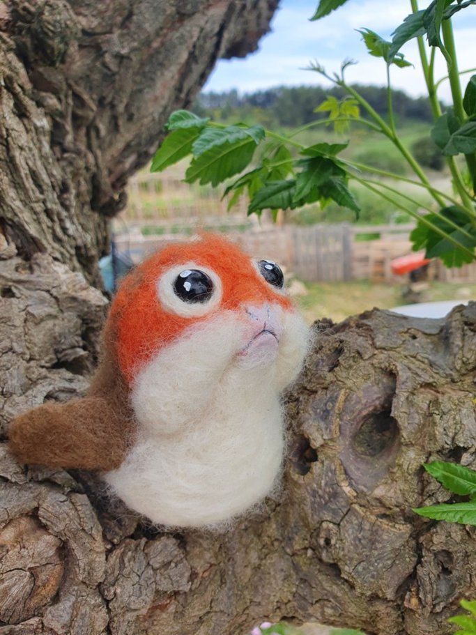 Figura de lana de Porg, animalito de la pelicula de Star wars